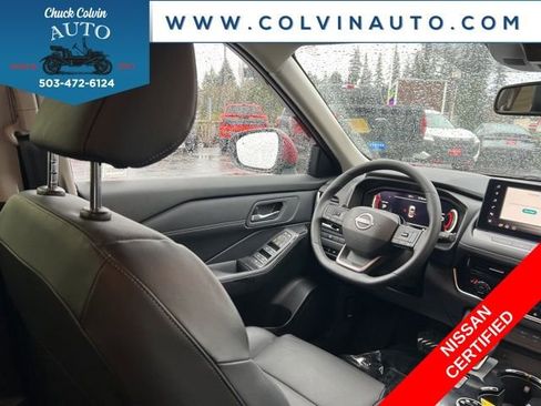 Certified 2025 Nissan Rogue SL image 27