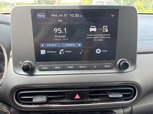 Used 2023 Hyundai Kona SEL FWD image 11
