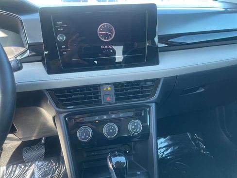 Used 2025 Volkswagen Taos S image 17