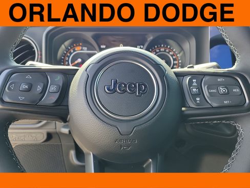 New 2026 Jeep Wrangler Unlimited Rubicon AWD/4WD image 11