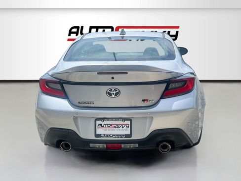 Used 2025 Toyota GR86 Premium RWD image 6