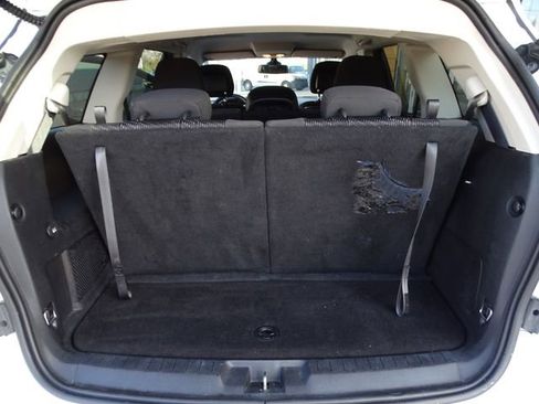 Used 2018 Dodge Journey SE w/ Blacktop Package image 16