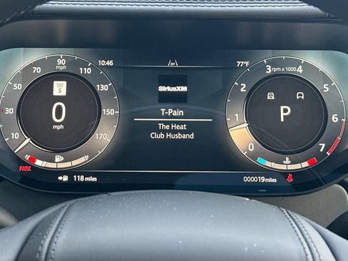 New 2026 Land Rover Range Rover Long Wheelbase SE image 17