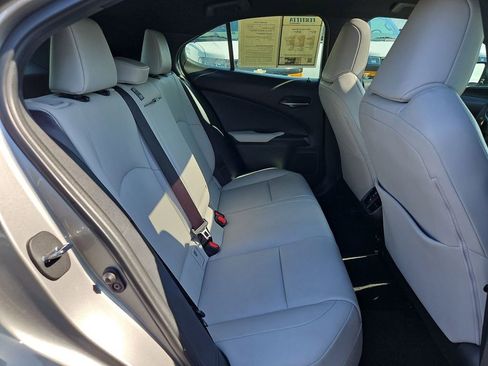 Used 2020 Lexus UX 200 w/ Accessory Package 2 FWD image 27