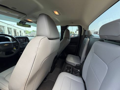 Used 2021 Chevrolet Colorado W/T RWD image 22