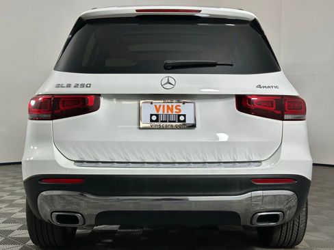 Used 2022 Mercedes-Benz GLB 250 4MATIC image 26