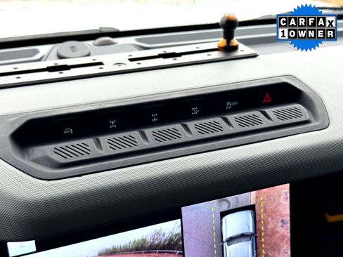 Used 2023 Ford Bronco Badlands image 31