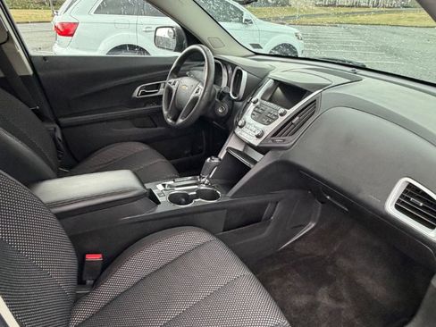 Used 2016 Chevrolet Equinox LS FWD image 10