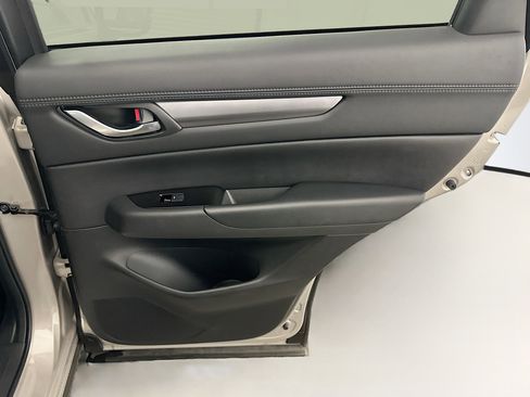 Used 2025 MAZDA CX-5 AWD 2.5 S w/ Preferred Package image 33