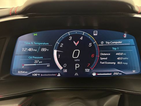 Used 2022 Chevrolet Corvette Stingray Premium Cpe w/ Z51 Performance Package RWD image 15