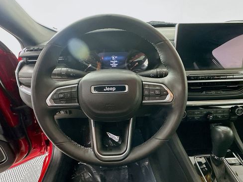 Certified 2023 Jeep Compass Limited image 18