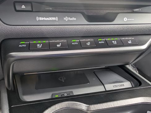 Used 2019 Lexus UX 250h w/ Accessory Package 2 AWD/4WD image 25