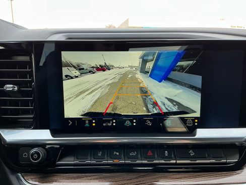 Used 2024 Chevrolet Silverado 2500 LT w/ Z71 Sport Edition image 8