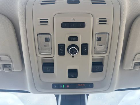 Used 2021 GMC Yukon Denali w/ Denali Premium Package AWD/4WD image 49