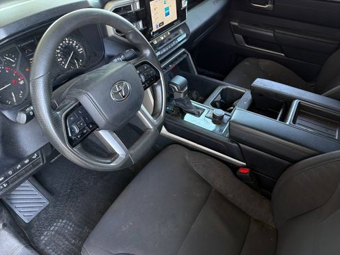 Used 2022 Toyota Tundra SR5 w/ Convenience Package RWD image 9