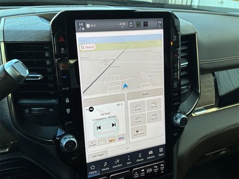 Used 2025 RAM 3500 Longhorn image 26