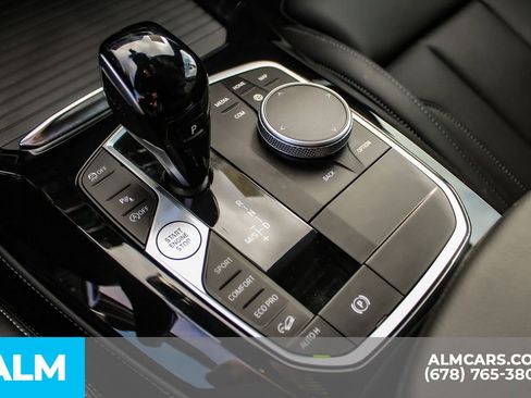 Used 2025 BMW X4 xDrive30i image 40