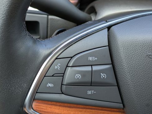 Certified 2023 Cadillac XT5 Premium Luxury w/ LPO, Floor Liner Package AWD/4WD image 22