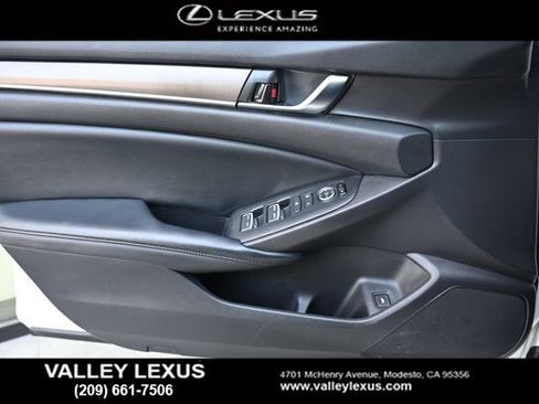 Used 2018 Honda Accord LX image 16