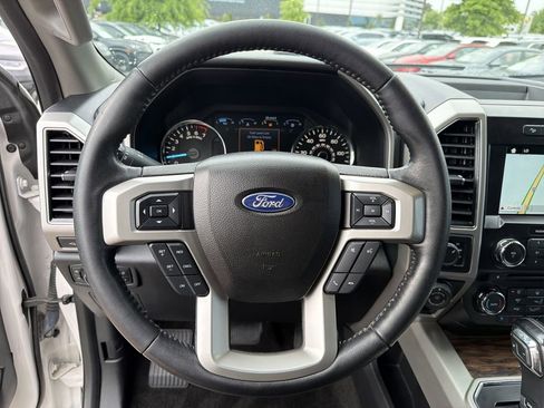 Used 2018 Ford F150 Lariat AWD/4WD image 23