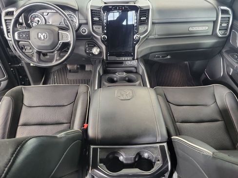 Used 2022 RAM 1500 Laramie AWD/4WD image 14