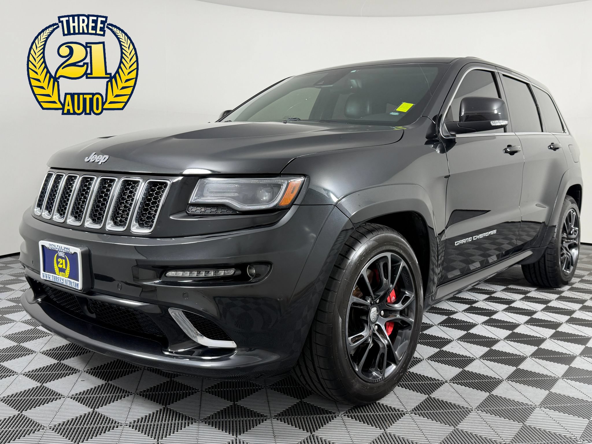 Used 2014 Jeep Grand Cherokee SRT8 w/ Luxury Group II AWD/4WD image 1