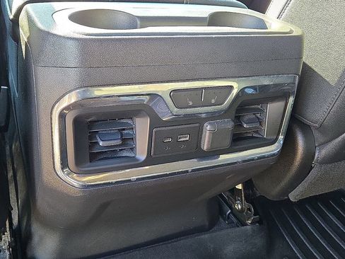 Used 2021 Chevrolet Silverado 1500 LTZ w/ LTZ Convenience Package II AWD/4WD image 16
