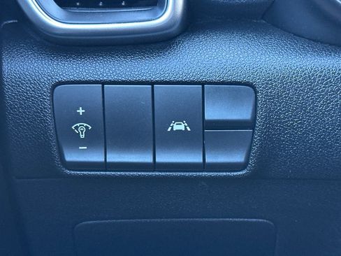 Used 2021 Kia Sportage LX image 29