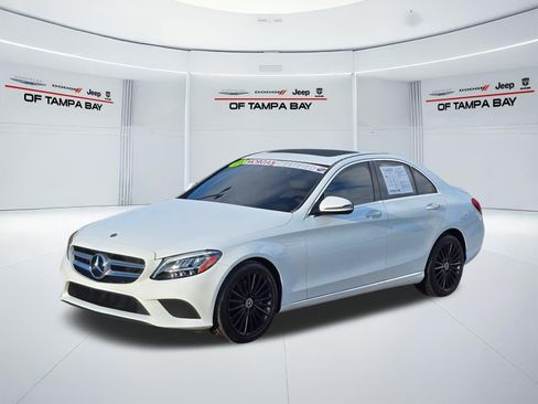 Used 2021 Mercedes-Benz C 300 Sedan image 2