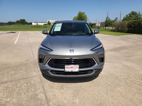 Used 2026 Buick Encore GX Preferred AWD/4WD image 11