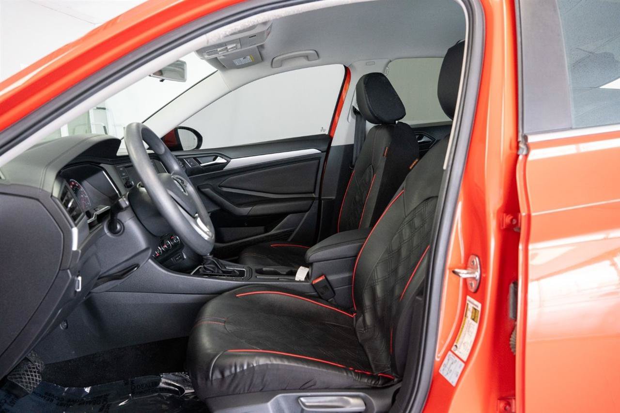 Used 2021 Volkswagen Jetta SE FWD image 13