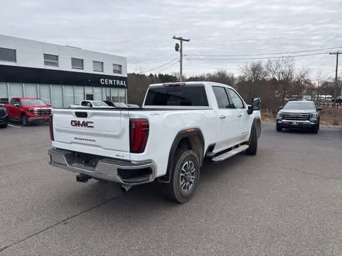 New 2026 GMC Sierra 2500 SLT w/ SLT Premium Package image 7