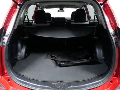 Used 2017 Toyota RAV4 XLE image 27