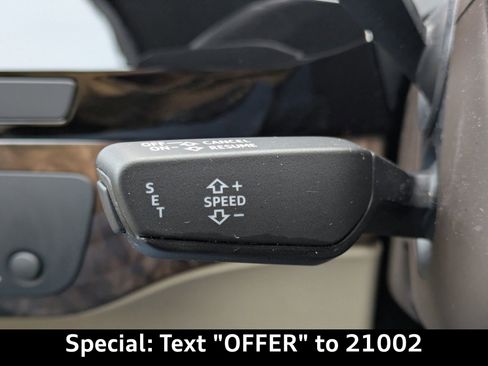 Used 2017 Audi Q7 3.0T Premium Plus image 34