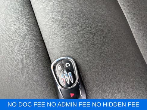 Used 2025 Buick Envista Sport Touring w/ Convenience I Package FWD image 31