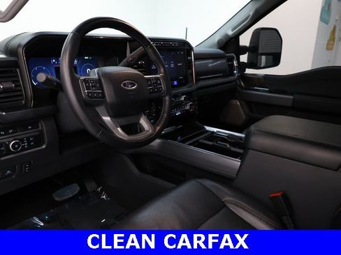 Used 2024 Ford F250 Lariat w/ FX4 Off-Road Package image 8