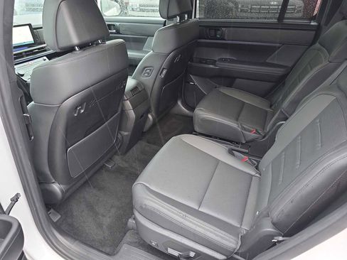 New 2025 Hyundai Santa Fe Calligraphy image 20