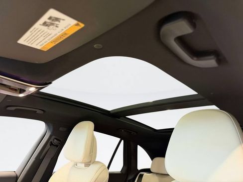 Certified 2025 Mercedes-Benz GLC 350e 4MATIC image 20