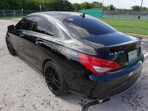 Used 2015 Mercedes-Benz CLA 250 4MATIC image 5