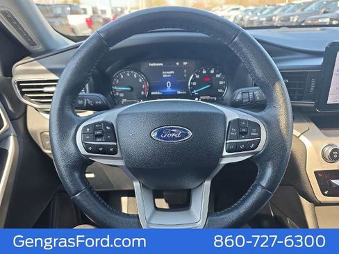 Certified 2022 Ford Explorer XLT w/ Equipment Group 202A AWD/4WD image 26