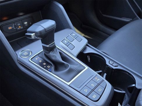 New 2026 Kia Sportage EX image 15