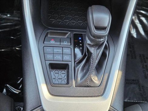 Used 2024 Toyota RAV4 LE image 13
