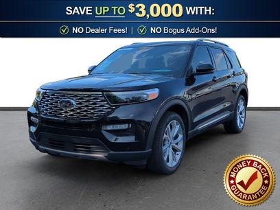 Used 2024 Ford Explorer Platinum w/ Technology Package