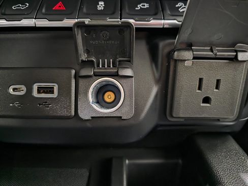 Used 2019 GMC Sierra 1500 AT4 image 41