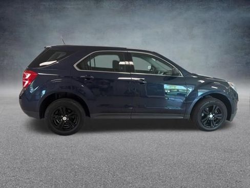 Used 2017 Chevrolet Equinox LS FWD image 5