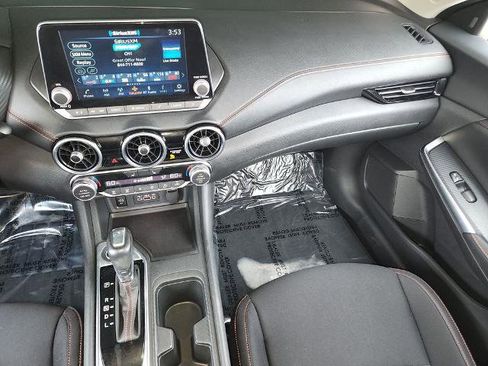 Certified 2024 Nissan Sentra SR FWD image 16