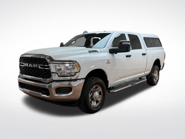 Used 2024 RAM 3500 Tradesman w/ Towing Technology Group AWD/4WD image 3
