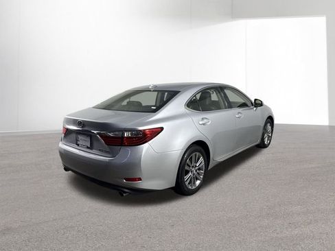 Used 2013 Lexus ES 350 image 34
