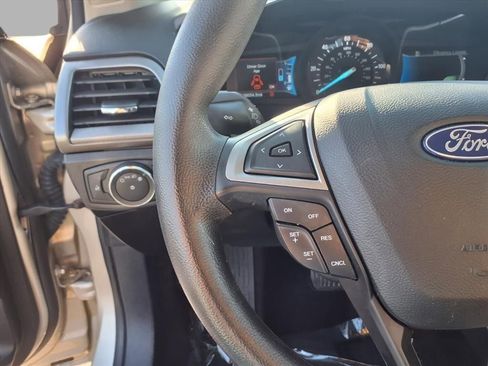 Used 2018 Ford Fusion S image 11