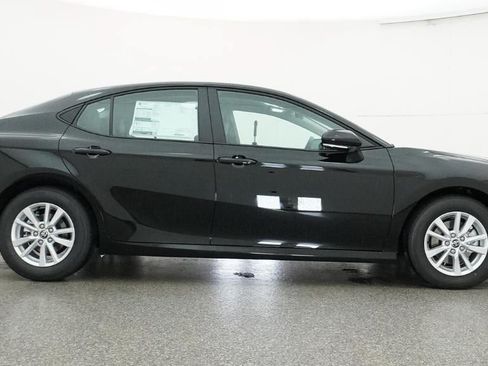 New 2026 Toyota Camry LE FWD image 27